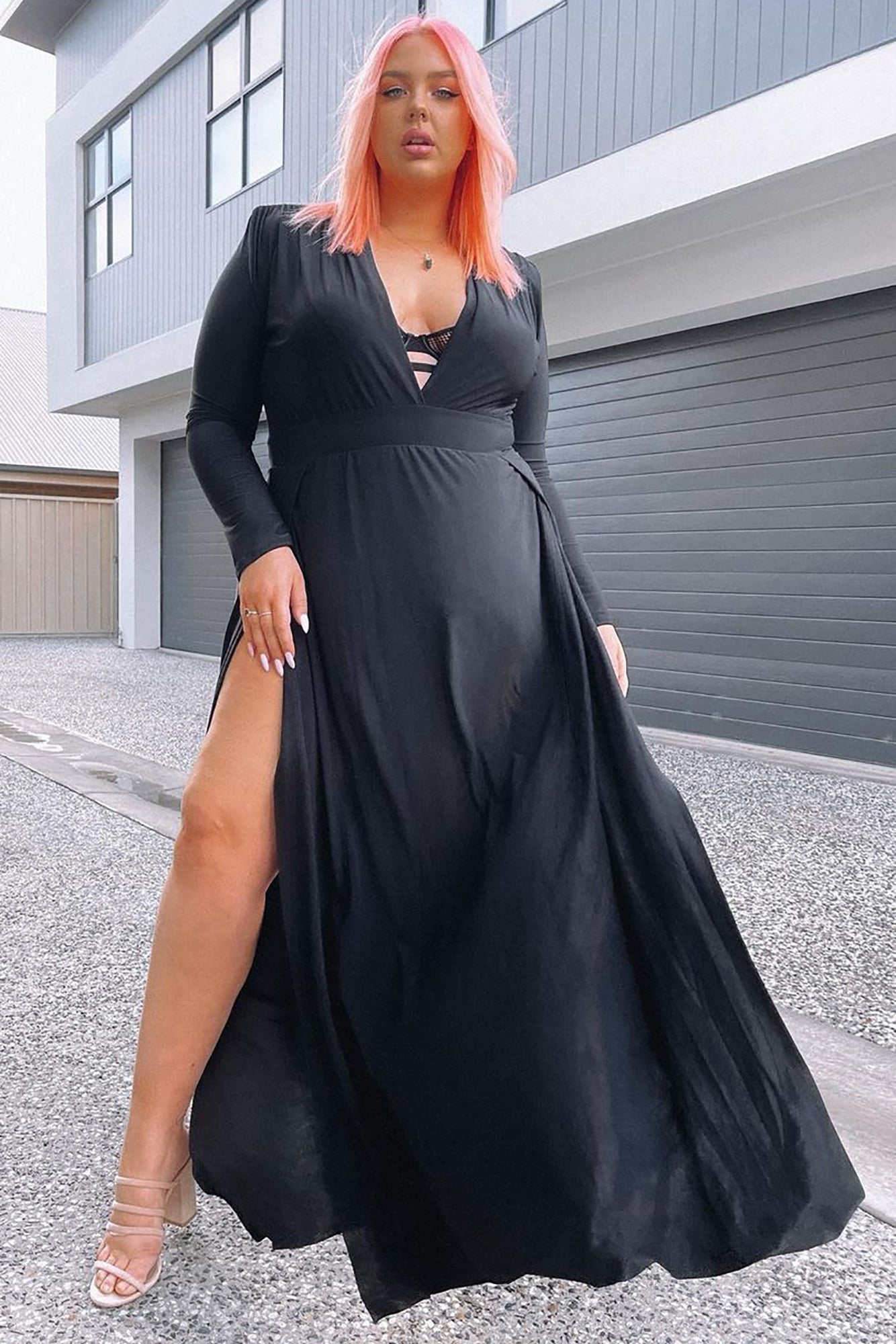 SpreeDress-Black_MER_PLUS